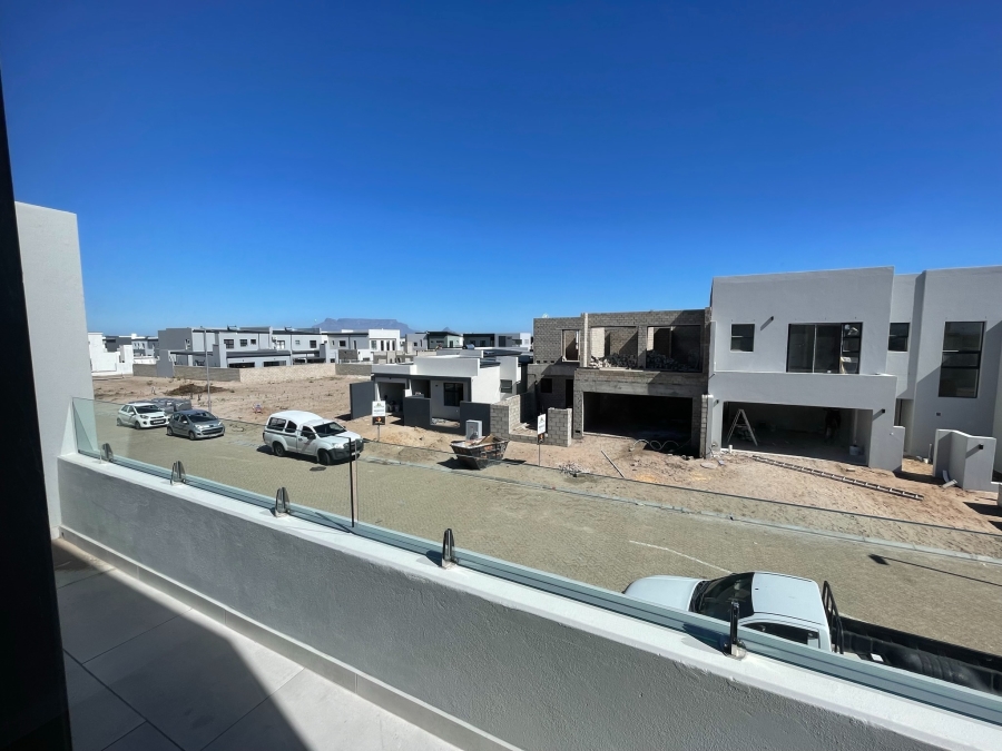 4 Bedroom Property for Sale in Sandown Western Cape